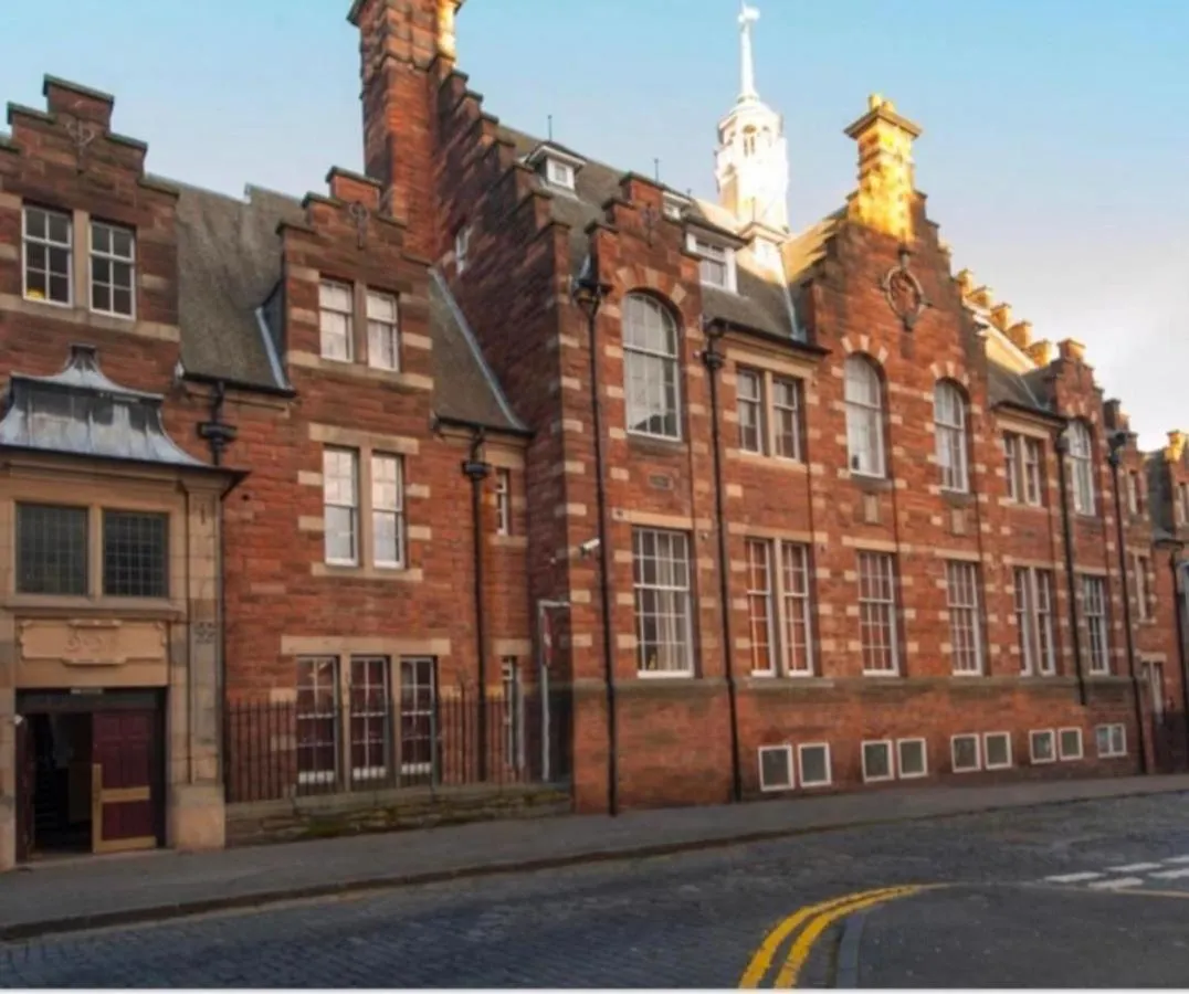 Drummond Condo Edinburgh