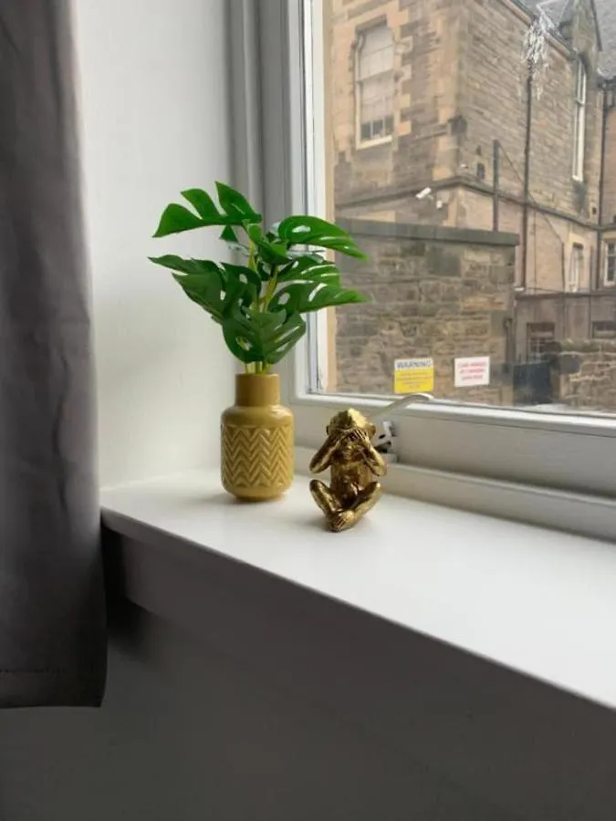 Drummond Condo Edinburgh