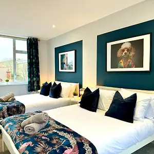  Apartment Coastal 3br Apartment, Prime Location United Kingdom