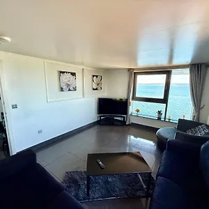  Apartment Ocean Park Apartments - Oceanfront - Free Parking And Fast Wifi